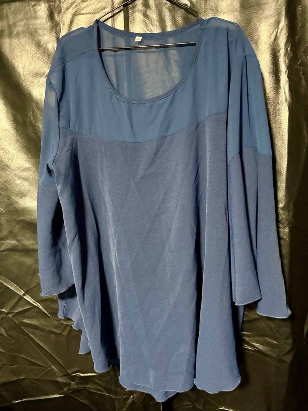 Women's Navy Blue Flowing Scoop Neck Top 4X